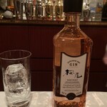 Bar Usquebaugh - 廣島櫻尾琴酒1,400日圓