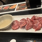 ホルモン徳いち - コリギュタン再び　これ安くてウメェからオススメ