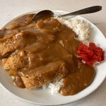 伊勢屋 - 料理写真:カツカレー