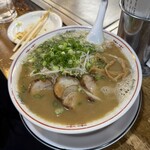 ひろしま丸かじり 中ちゃん - 中華そば　びっくり！