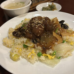 鳳仙花 - 排骨チャーハン