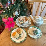 タイニー トリア アフタヌーンティー＆カフェ - 