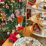 タイニー トリア アフタヌーンティー＆カフェ - 