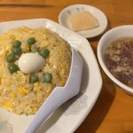 中華 ちんとう - ちんとう(玉子チャーハン、スープ、お新香)