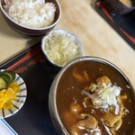 いずみ屋 - カレーそば ネギ増し 半ライス