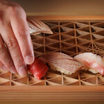 麻布十番 鮨 天万 - 