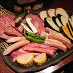 焼肉の家 いちえん - お肉のセット[意外と豪華](*´・ω-)b