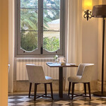 Donna Camilla Savelli - VRetreats - 回廊から見たパティオ