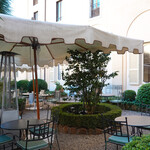 Donna Camilla Savelli - VRetreats - 炎のストーブが置かれて・・