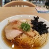 中華そば よしかわ 三井アウトレットパーク入間店 
