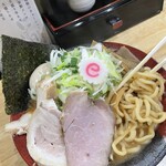 厳選煮干しらーめん 初代 にぼ助 - 