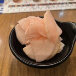 黔莊 Noodle villa - セルフ漬物