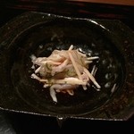 神楽坂 石かわ - 先附：湯引きした河豚・つくね芋・裏ごししたあん肝