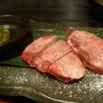 焼肉マル - ☆タンも美味しゅうございますね☆