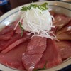 村食堂　おとと村 - 料理写真:本日のオススメ『ぶりとまぐろの切りおとし』丼