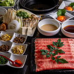 しゃぶしゃぶ すき焼き 焼肉　兜　奥座 - 
