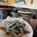 レストラン ラ・マーレ - 佐島産キビナゴ唐揚げ