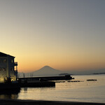 レストラン ラ・マーレ - 夕暮れのレストラン