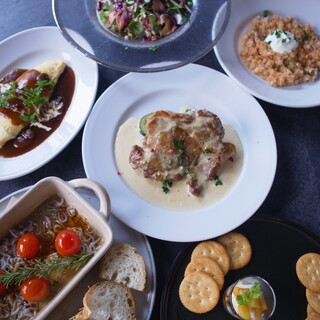 ノイロ. セカンド ダイニング_0