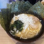 横浜家系ラーメン 大黒家 甲府南店 - 