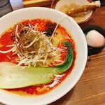 四川担々麺 赤い鯨 - 