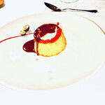 Caffè & Ristorante La Loggia - ケーキとブルーベリー