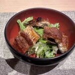 鰻家 - 最初に鰻と水菜のみぞれ和え