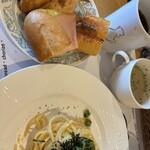 テッペンパン - 明太子パスタ、サムゲタンスープ、他パン