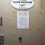 ジャズクラブダフネ - 外観（入口ドア）