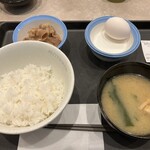 松屋 - 料理写真:朝定食(牛小鉢・生玉子・味噌汁・ライス並)