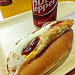 今屋のハンバーガー - エッグバーガーチーズ