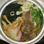 Gambatei - 鍋焼きうどん。グツグツはふはふ〜♫