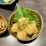 日本酒と海鮮 痛風屋 - チーズ濃厚だ