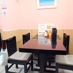 味楽 - ティッシュペーパーは椅子に掛けられています。