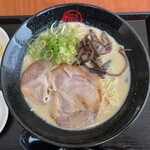 暖だん - 料理写真:豚骨らーめん