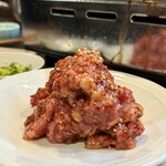 ヤキニク キナシ - 