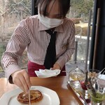 サロン・ド・テ ロザージュ - 