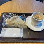 スターバックスコーヒー - 料理写真:珈琲とスコーン