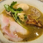 ジャパニーズ ラーメン 五感 - 