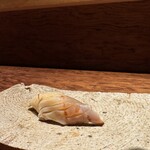 鮨 和紀 - 北寄貝は少し炙り