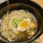 炭火焼ホルモン ぐう - 