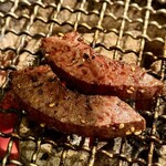 炭火焼ホルモン ぐう - 