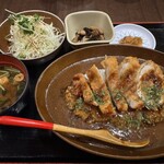 多慶家 - カツカレー定食