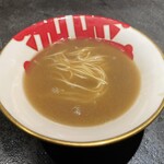 仁修樓 - 鴨の出汁の白湯麺 調味料お塩のみ