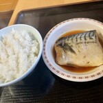 はとや食堂 - 鯖煮、ライス