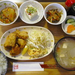 リゾム - 鳥から定食