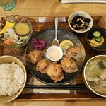 いろどり食堂 - 