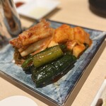 焼肉木村 - キムチ盛り合わせ