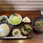 ゆう凪 - 牛すじ煮込み定食