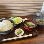 ゆう凪 - 牛すじ煮込み定食